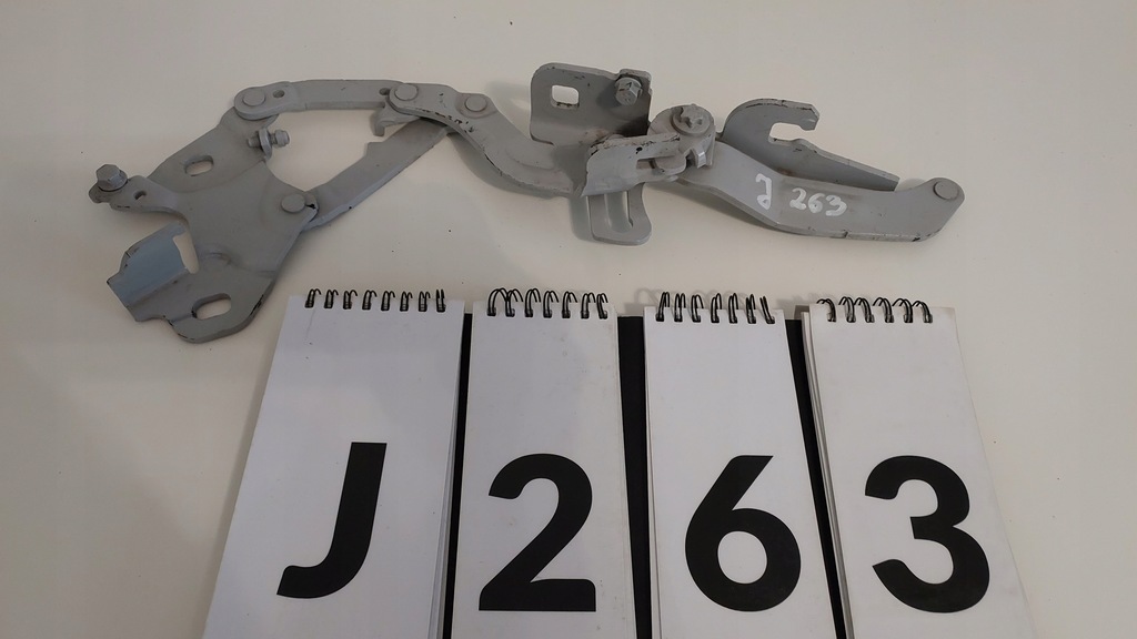 фото №1, Bmw 3 e92 e93 петля капот левый