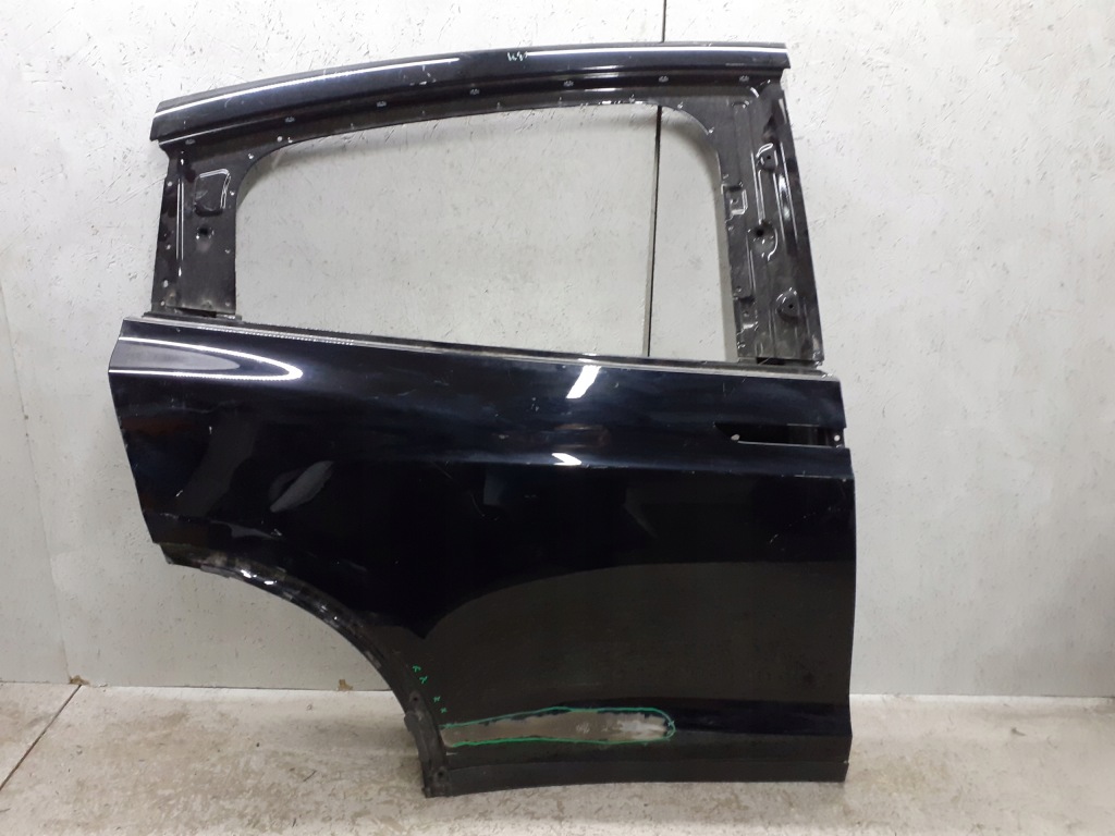 Купити Двері задня задні праве tesla model x 2015-