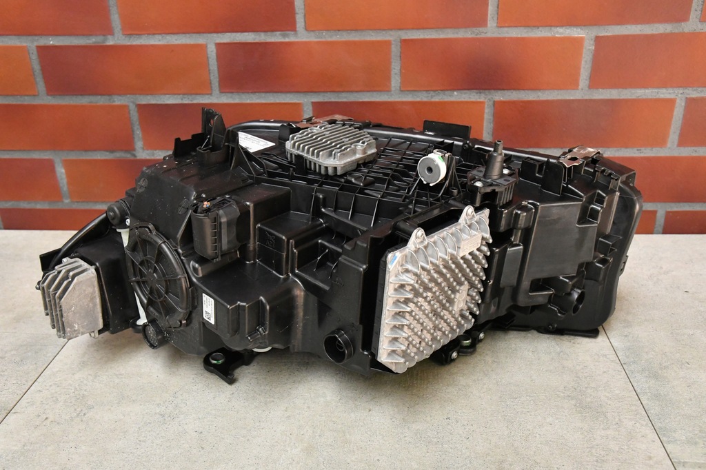 фото №12, Лампа правая bmw 5 g30 g31 led адаптивный комплектная idealna оригинальная