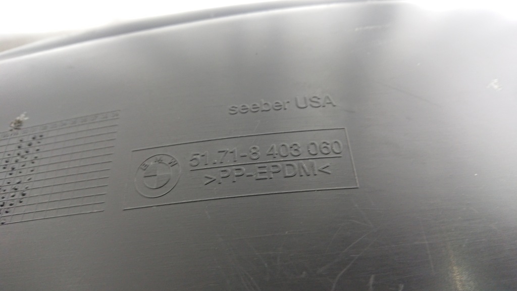 фото №5, Bmw x5 e53 підкрилок захист колеса правий задня 8403060