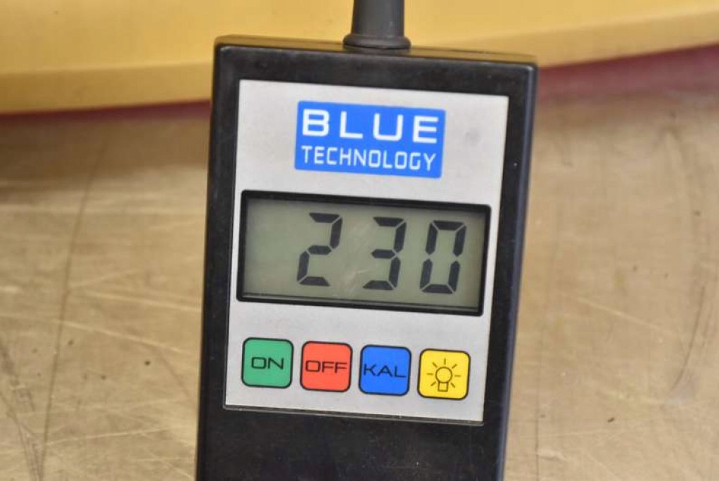 фото №9, Кришка багажника багажника задня задня жовта vw fox 3d 05-09