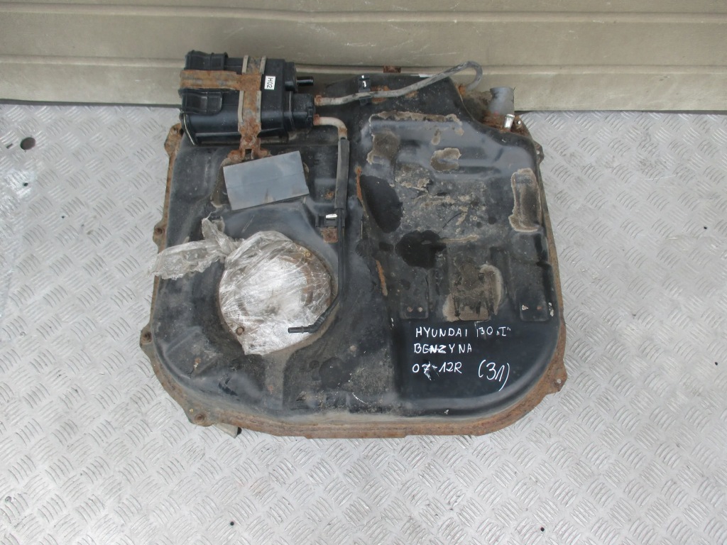 фото №1, Hyundai i30 2007 бачки