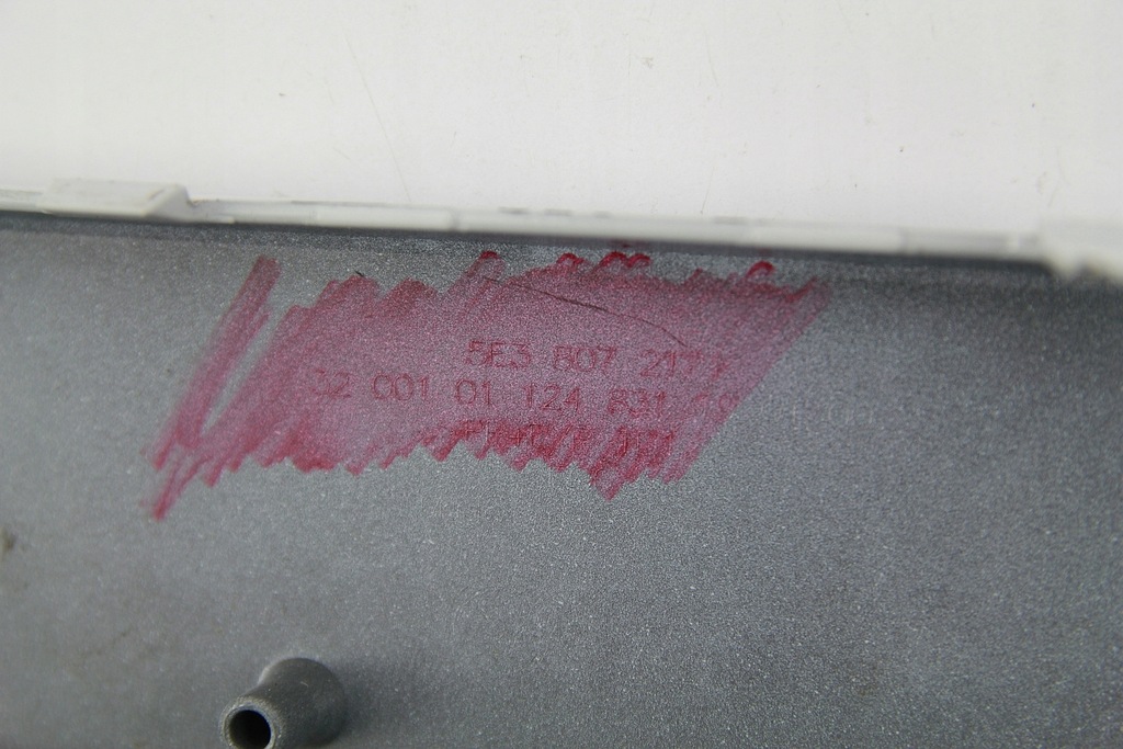 фото №10, Оригинальный бампер перед skoda octavia iv rs 5e3 2020- 5e3807217f