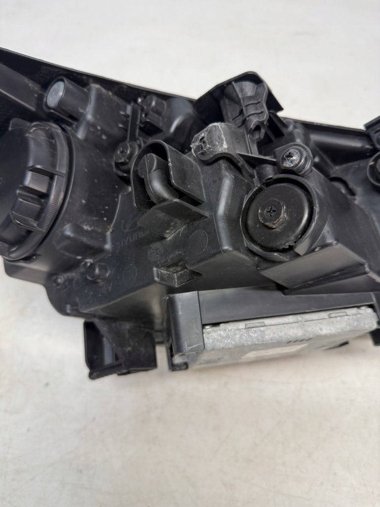 Hyundai ioniq рестайлинг  фара фара full led левый европа 92101g2 в Украине