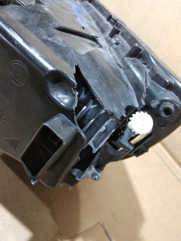 фото №11, Skoda octavia 3 iii lift led лампа права передня