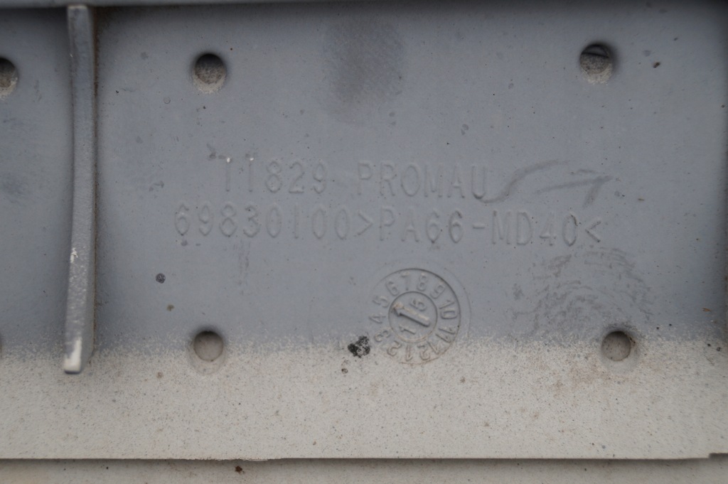 фото №7, Молдинг стекло перед правая ferrari california 08-17