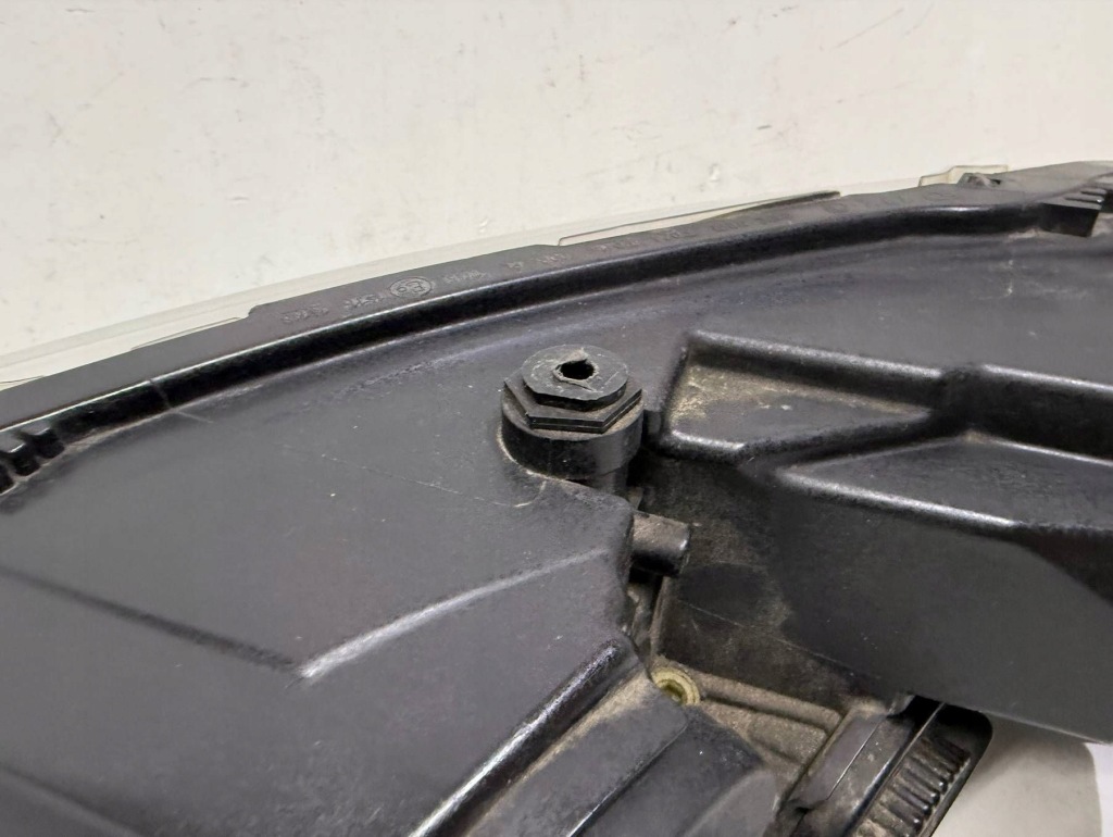 фото №5, Skoda rapid 5ja лампа права перед вушка ok 5jb941016a