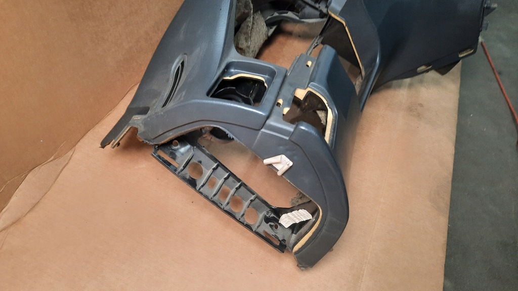 фото №7, Приборная панель приборная консоль volvo s80 98-05r eu