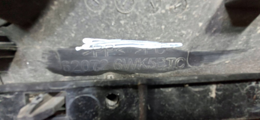 фото №11, Nissan leaf ii lift 22r решётка радиатора решётка радиатора 620726wk5btc 620706wk6a 620706wk6b