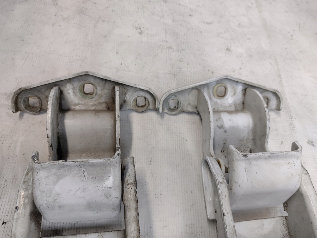 фото №7, Петли дверь левый задняя opel vivaro