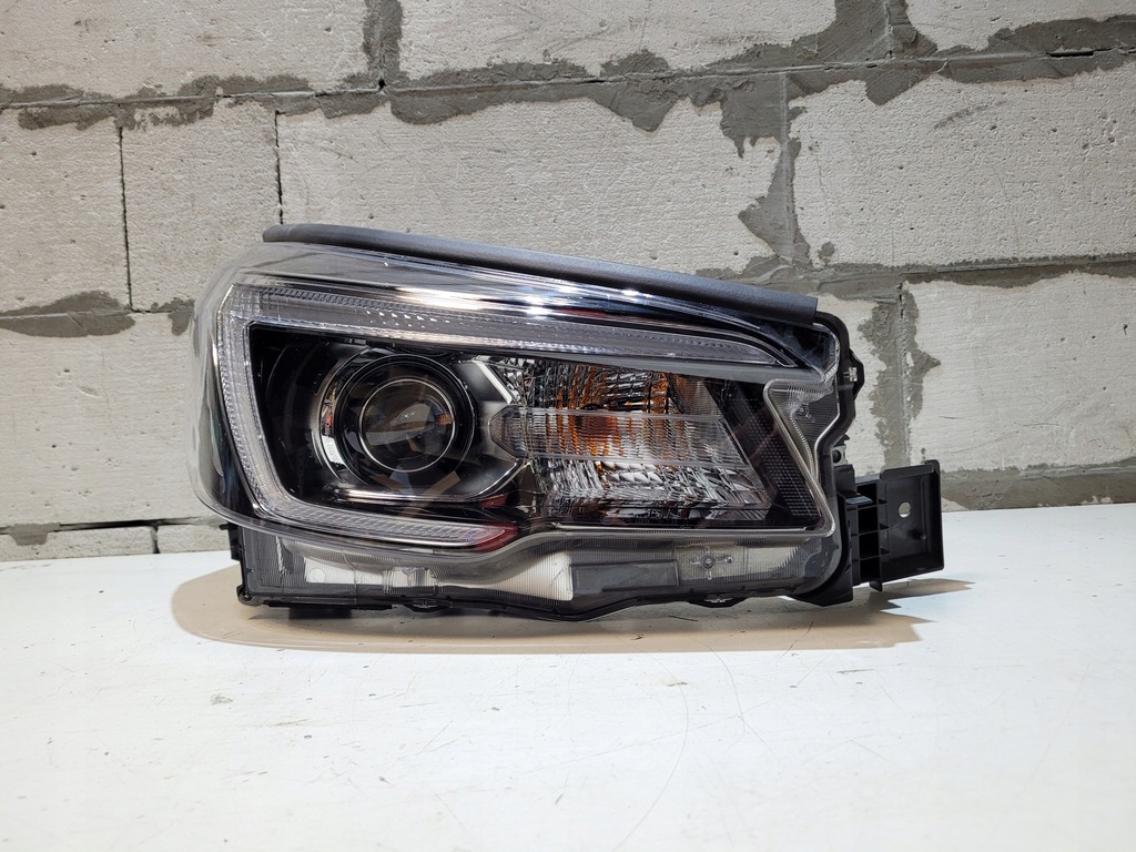 фото №1, Лампа правый перед forester v sk full led би-функциональный 18+