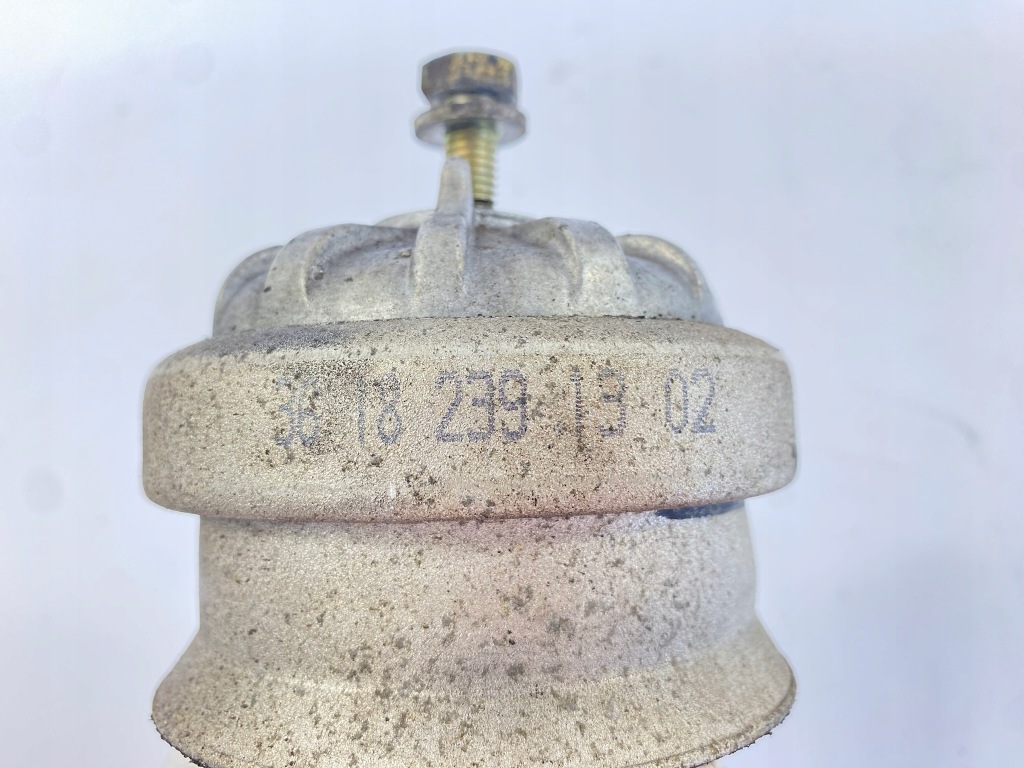 Купить Подушка двигателя mercedes 124 w124 w201 190 1242401617 200 220 230 250 300