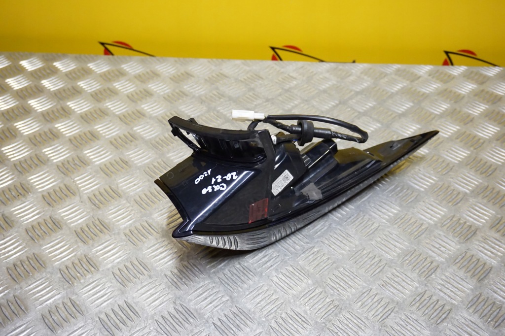 Купить Mazda cx30 2019 - 2023 фара задний задняя led правый  америка