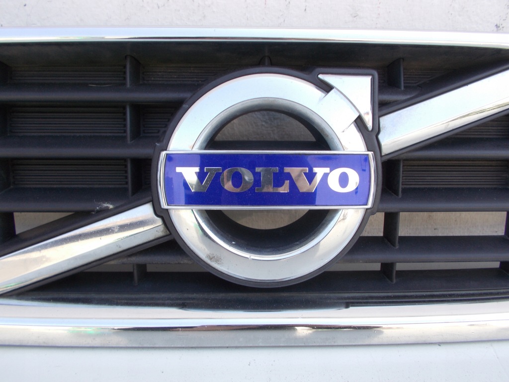 фото №4, Volvo v50 s40 ii lift 2007 -2012 решітка радіатора решітка радіатора значок