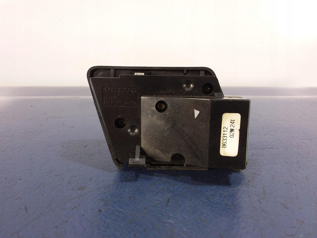 фото №2, Xc90 управление радио разъём наушников 8633112