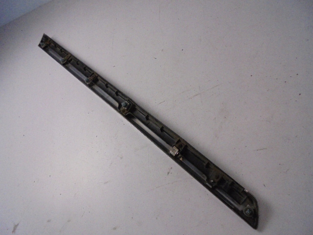 фото №3, Молдинг дверь правый перед toyota land cruiser j200