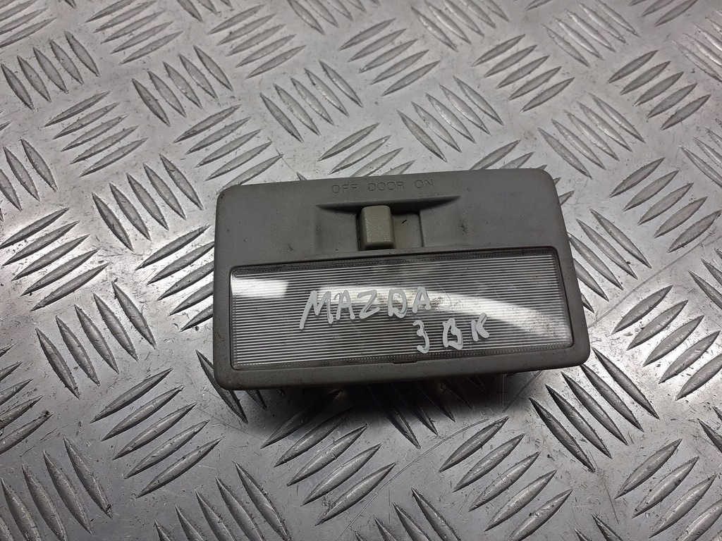 фото №1, Освітлення кабіни задня mazda 3 bk