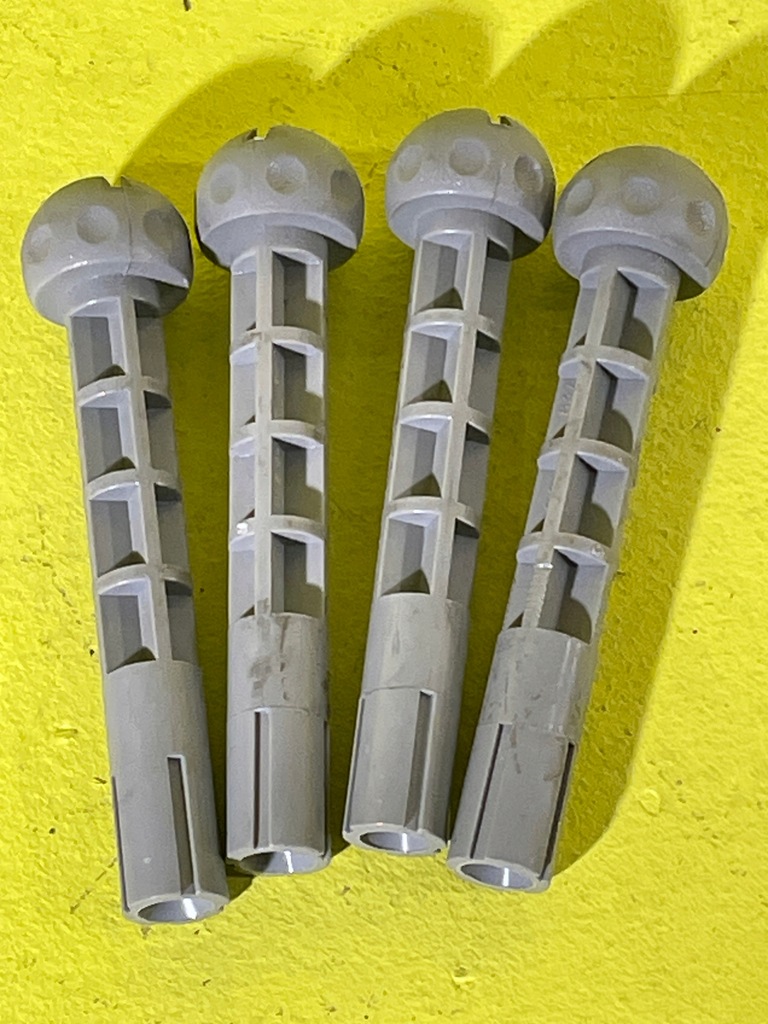 фото №1, Renault scenic iii - болты кронштейн лампа