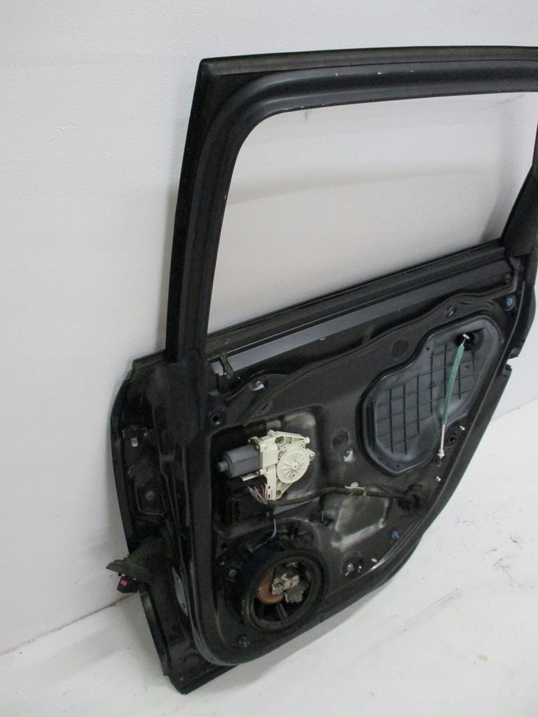 фото №9, Двері праве задні audi a3 8p0 08r