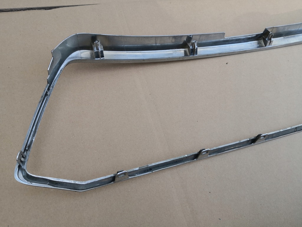 фото №9, Toyota highlander ii 07- хром бампер перед решётка радиатора