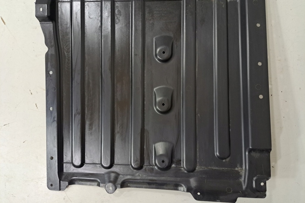 фото №9, Задня середня захист підвіска bmw 9478892 3.0l бензиновий 2023