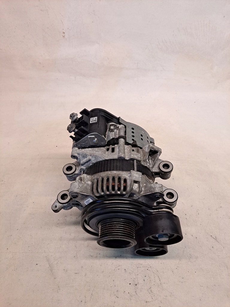 фото №1, Генератор volvo xc40 2.0b 32300720