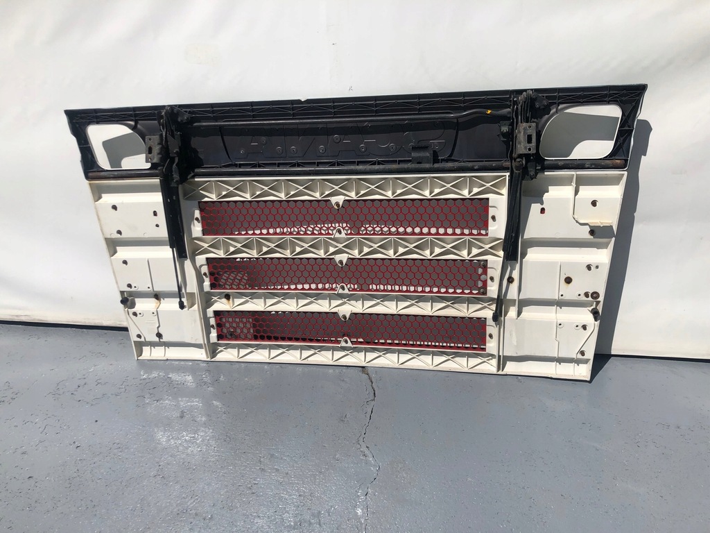 фото №4, Scania 4 решётка решётка радиатора комплект 1397570