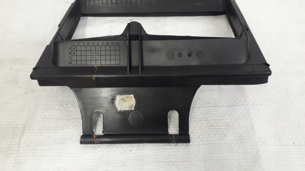 фото №16, Vw new beetle 1c1819241 защита заглушка консоли