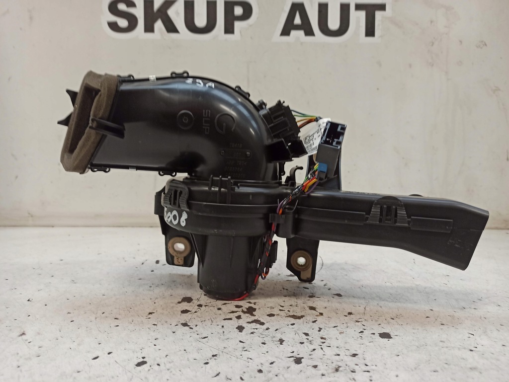 фото №15, Peugeot 5008 воздуходувка вентилятор 9683441680