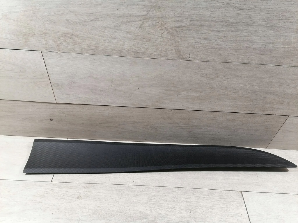 фото №1, Macan молдинг дверь правый перед 95b898562