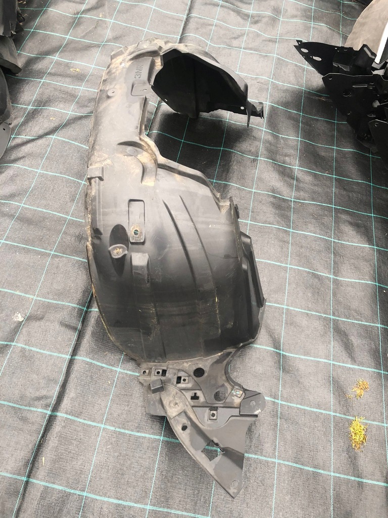 фото №1, Подкрылок правое nissan leaf 1