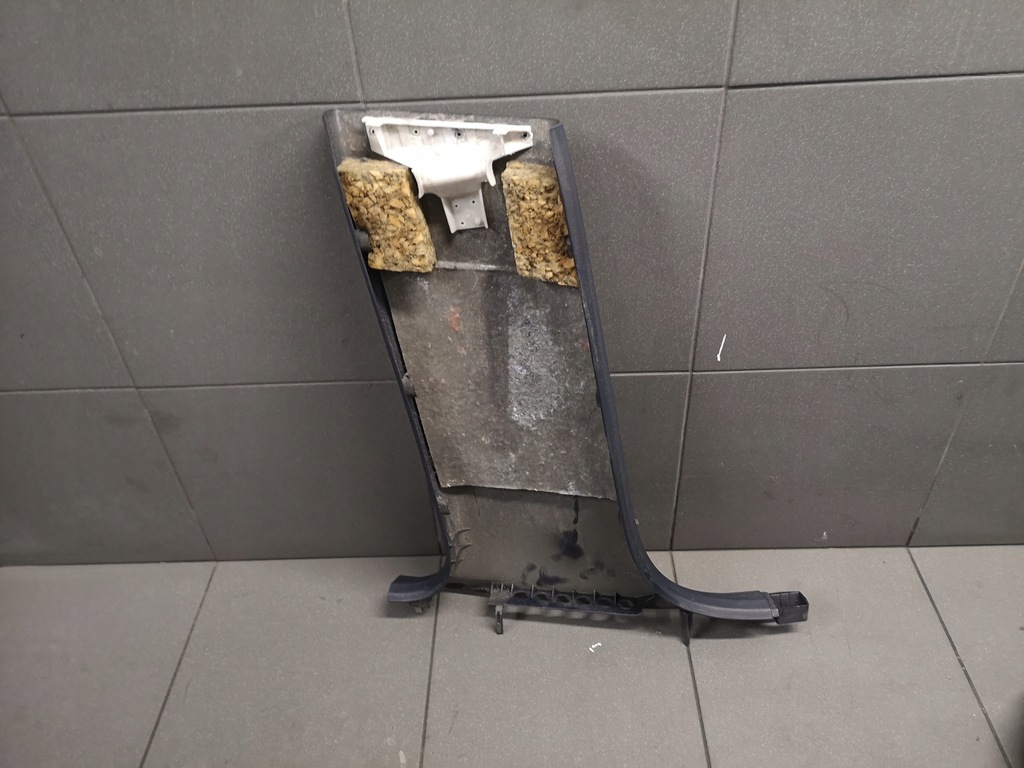 фото №8, Защита стойка b правая audi a4 b7 8e0867240a