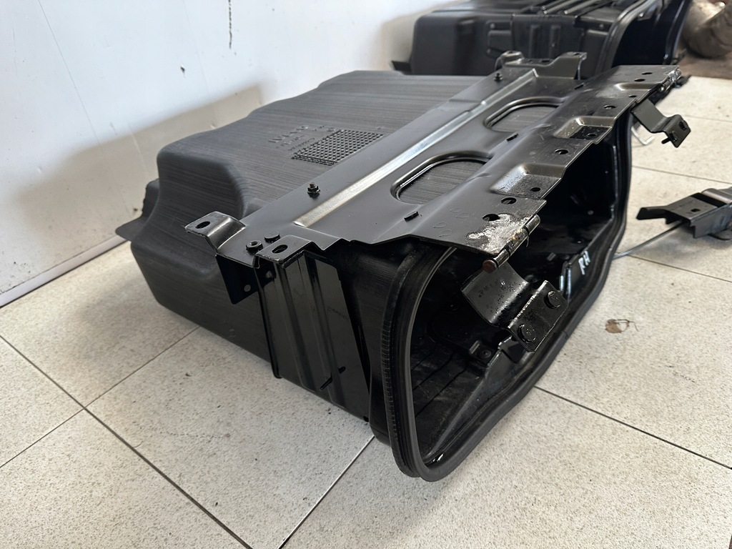 фото №11, Бардачок pod салонный кабина правый iveco stralis hi way 504008525