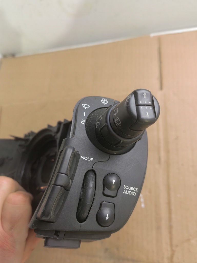 фото №4, Перемикач комбінований перемикачі renault 88103003 88102002