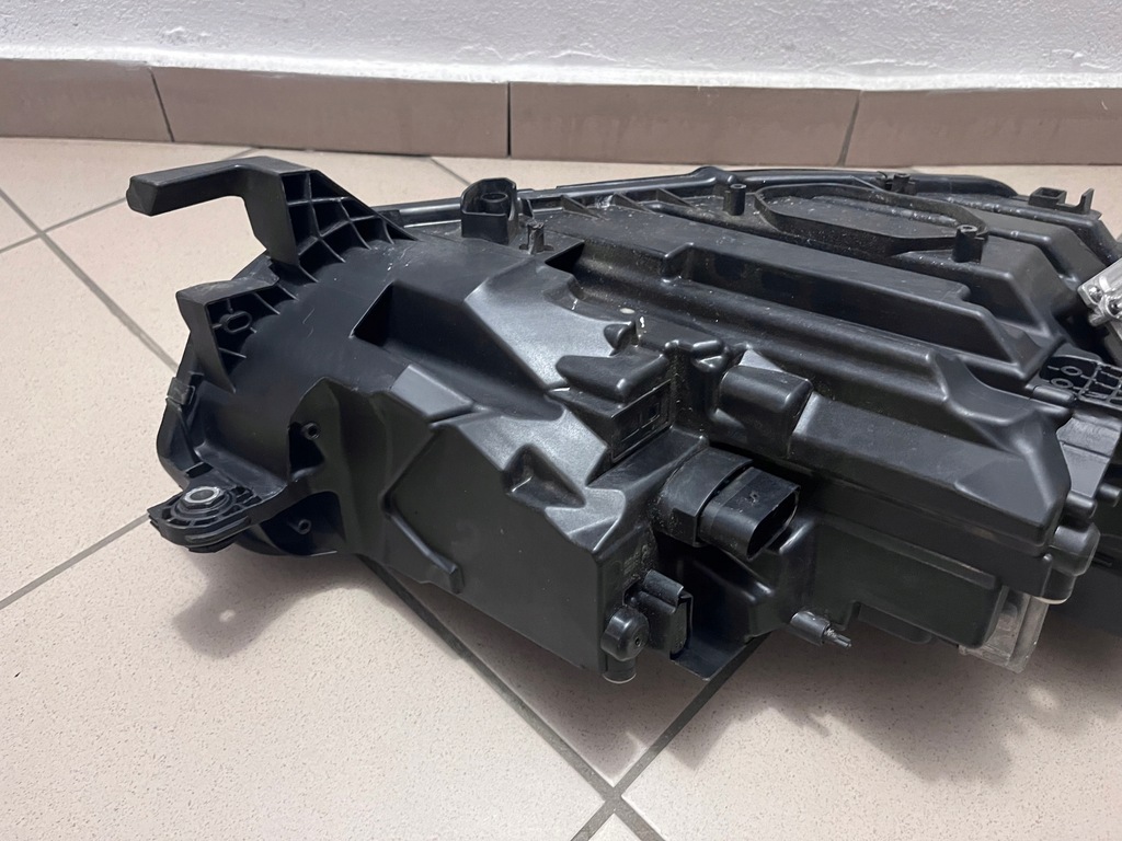 фото №15, Лампа передняя перед левая skoda octavia iv 4 5e4 full led