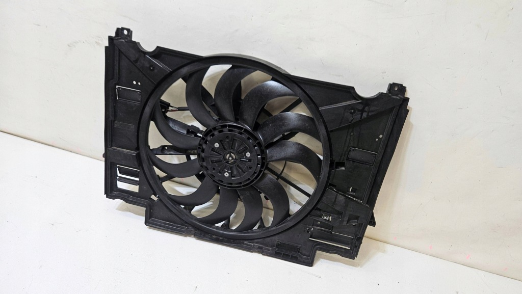 Вентилятор радіатора перед jaguar xe mx73-8c607-ac в Україні