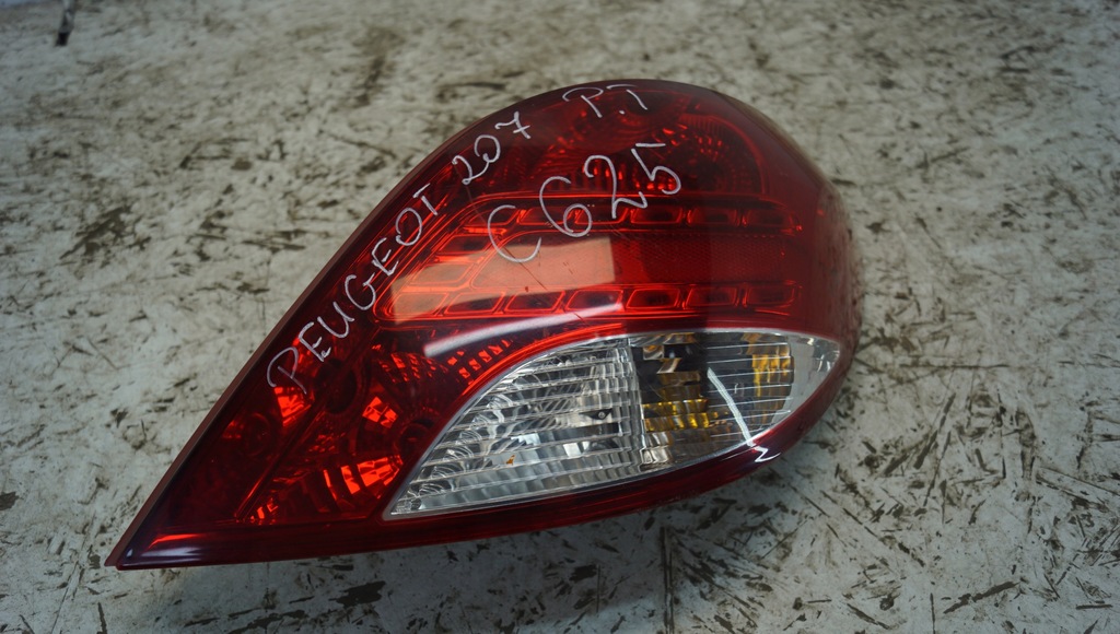 фото №12, Лампа правий задня peugeot 207 lift hb