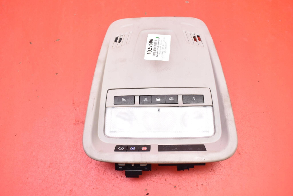 фото №1, Лампа освещение салона перед 13415545 opel astra 5 v k 15-20