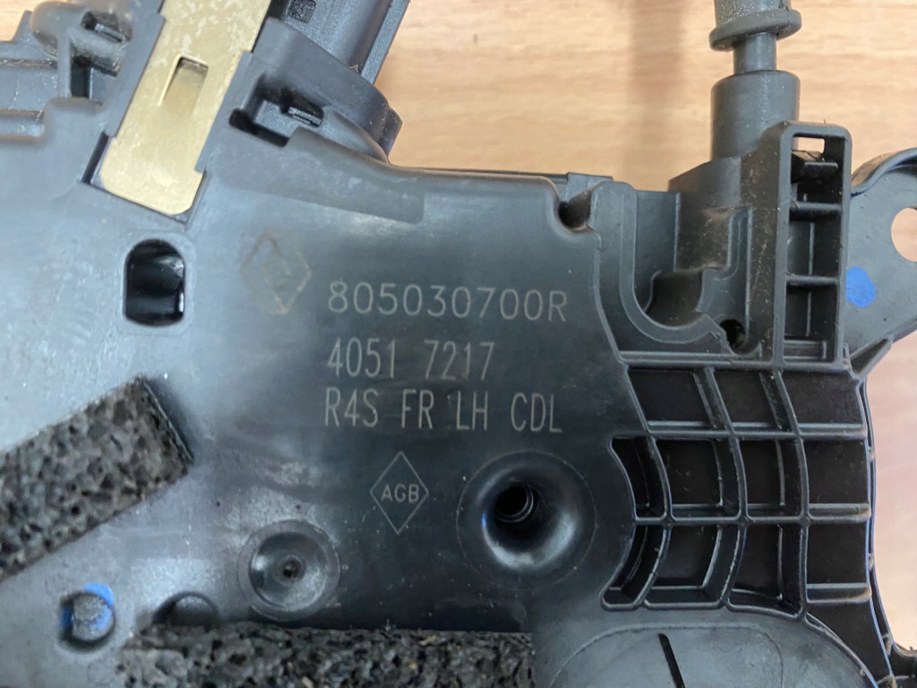 фото №10, Renault twingo iii замок дверь левый перед 805030700r оригинал