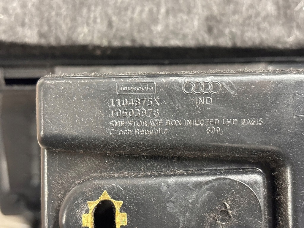 фото №5, Audi a3 s3 8v 2015 бардачок панели приборной панели