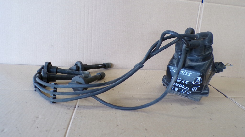 фото №1, Accord vi 6 1.8 16v аппарат зажигание 30100pdae02