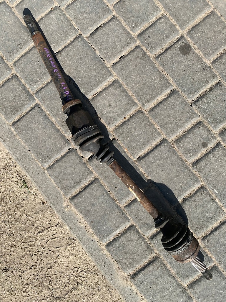 фото №1, Renault megane iii приводной вал правая длинная 391006777r