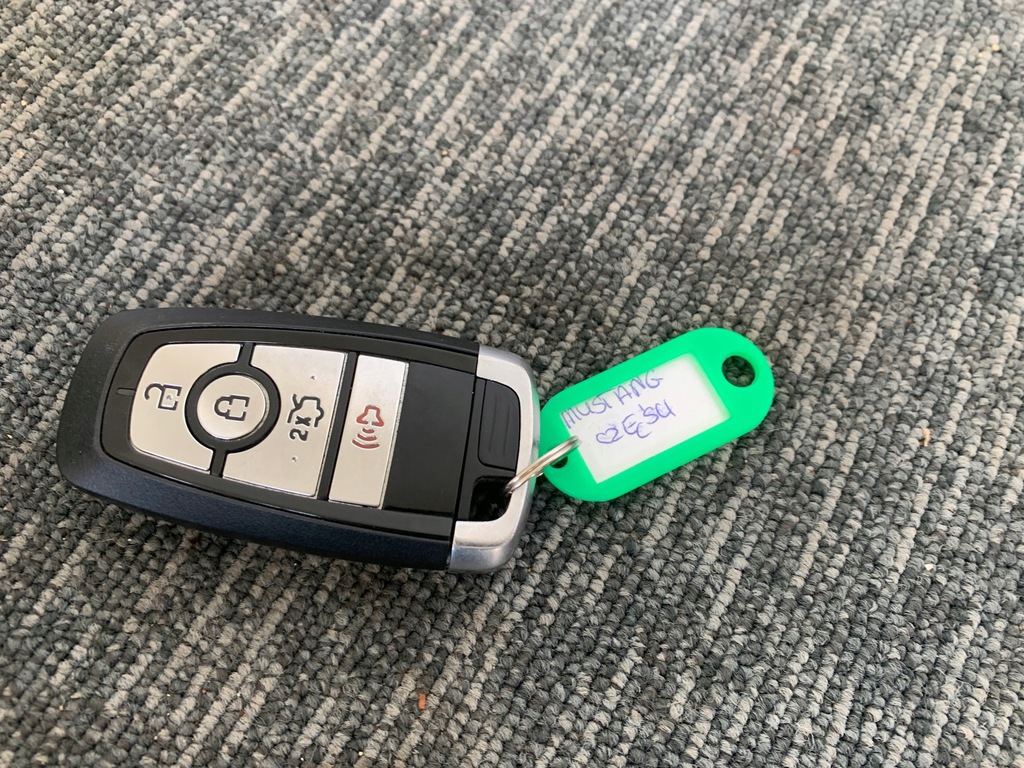фото №4, Ford mustang mach-e rwd 21r ключ pilot оригинал