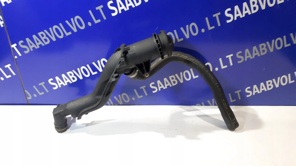 фото №1, Volvo s40 2006 заливная горловина масла