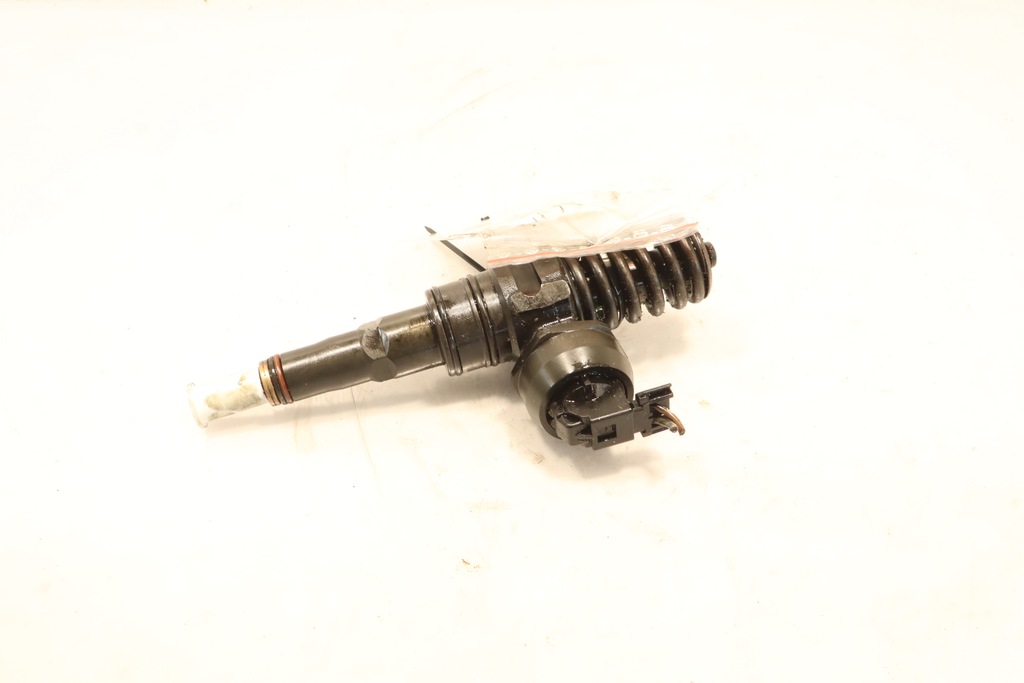 фото №1, Насос-форсунки насос-форсунка audi a3 8p 1.9tdi