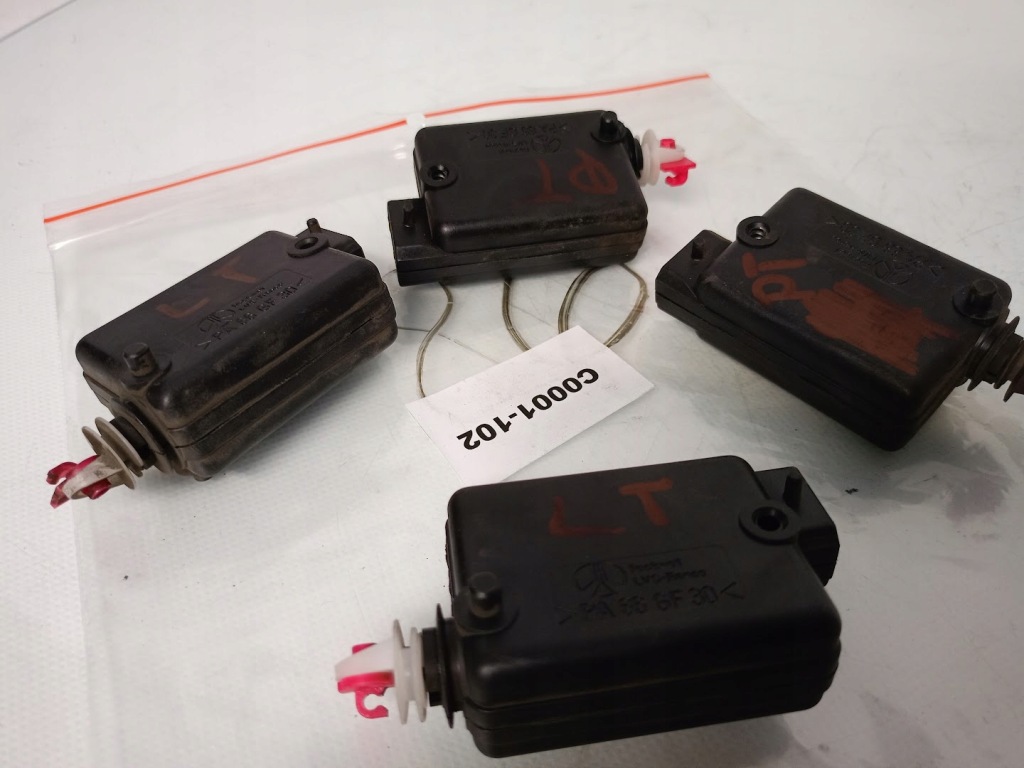 Купити Двигуни обігрівача 4 szt citroen c8