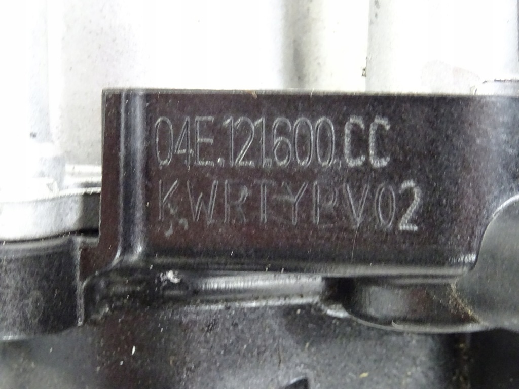 фото №11, Seat arona насос wody дроти патрубок 04e121121k 1.0 tsi бензин