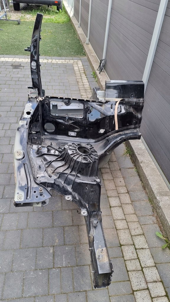 фото №7, Чверть лонжерон права передня mercedes glc w253