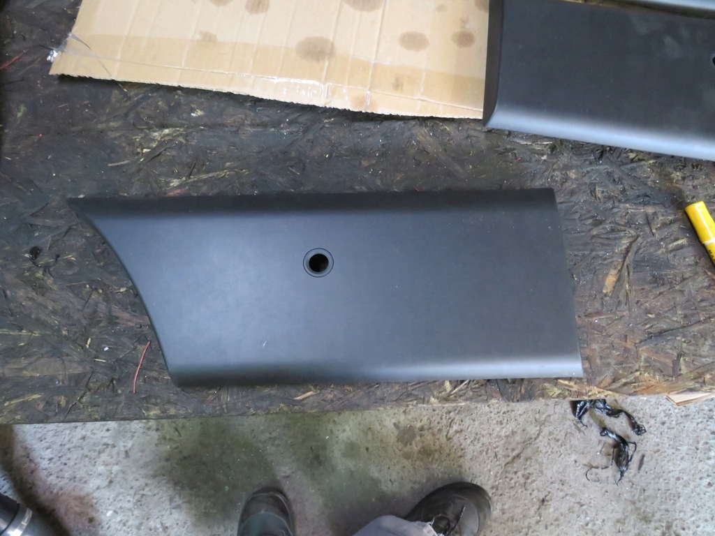 фото №1, Молдинг крила 768f30006r renault master 4 iv