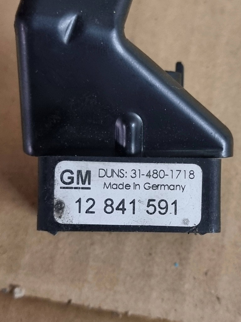 фото №4, Opel insignia a 2013 датчик 12841591